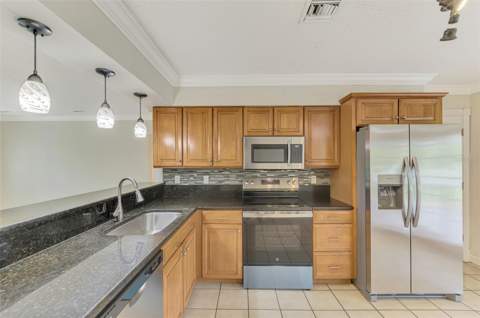 11036 Jacqueline Avenue, Englewood FL - photo 18 of 49