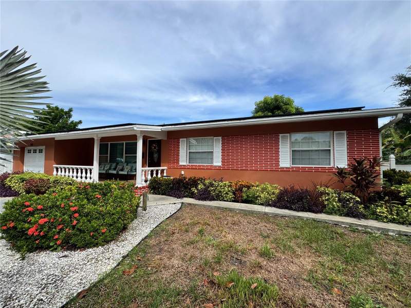 5 bedroom Single Family Residence at 401 46th Avenue, Bayou Bonita Sec D, St Petersburg — photo 4