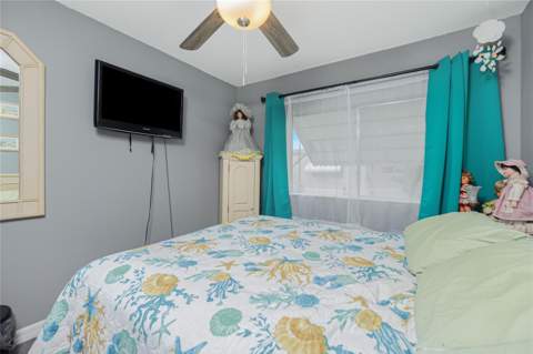 1520 Blue Heron Drive, Englewood FL - photo 20 of 46