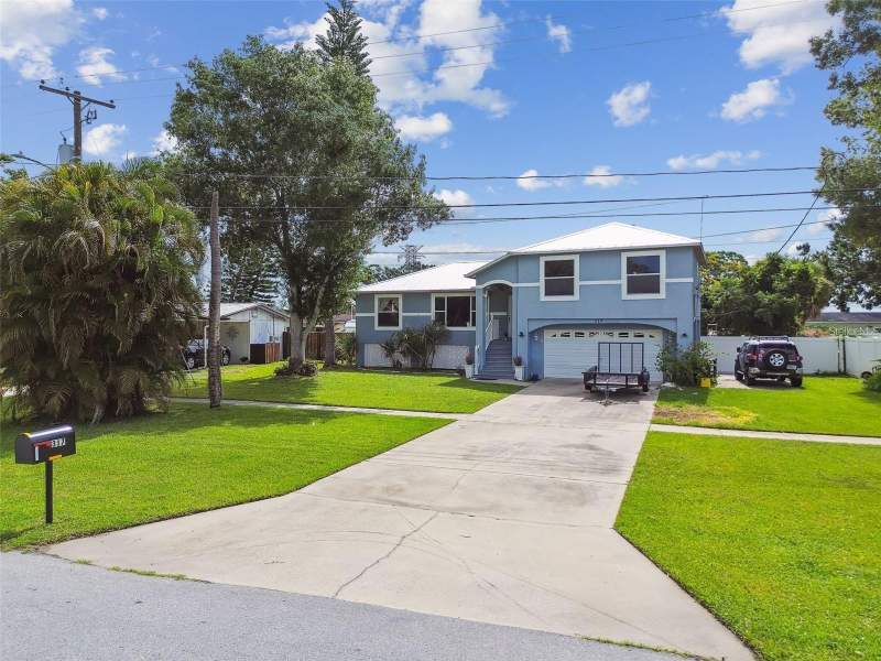 3 bedroom Single Family Residence at 317 Shore Drive, Country Club Add To Oldsmar Rev, Oldsmar — photo 3
