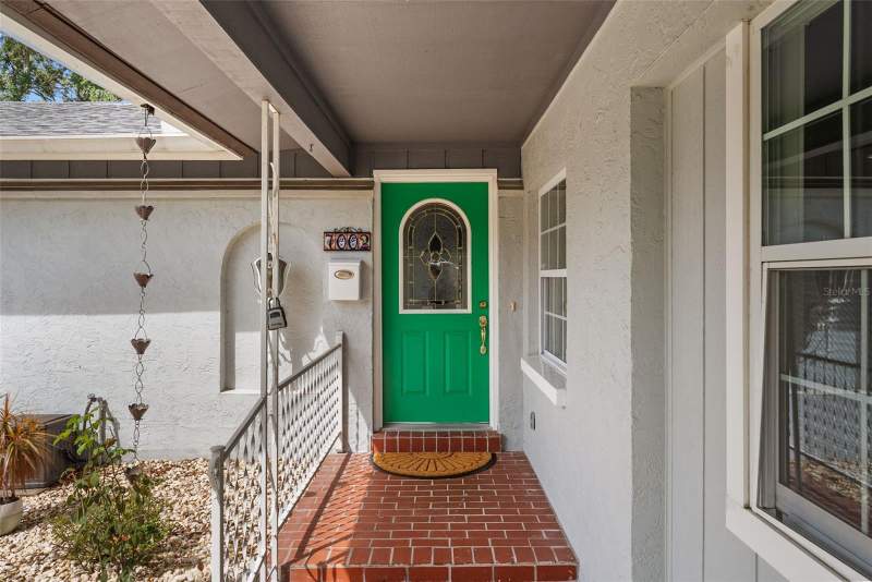 4 bedroom Single Family Residence at 7002 APPLEWOOD COURT, TOWNN COUNTRY PARK UNIT 33, TAMPA — photo 3