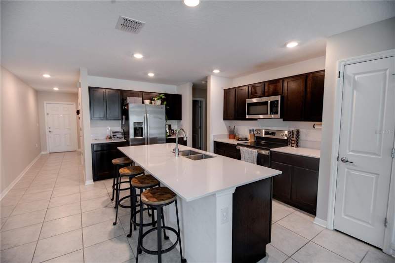 3 bedroom Single Family Residence at 4302 Sunny Creek Place, Storey Creek Ph 2B, Kissimmee — photo 2