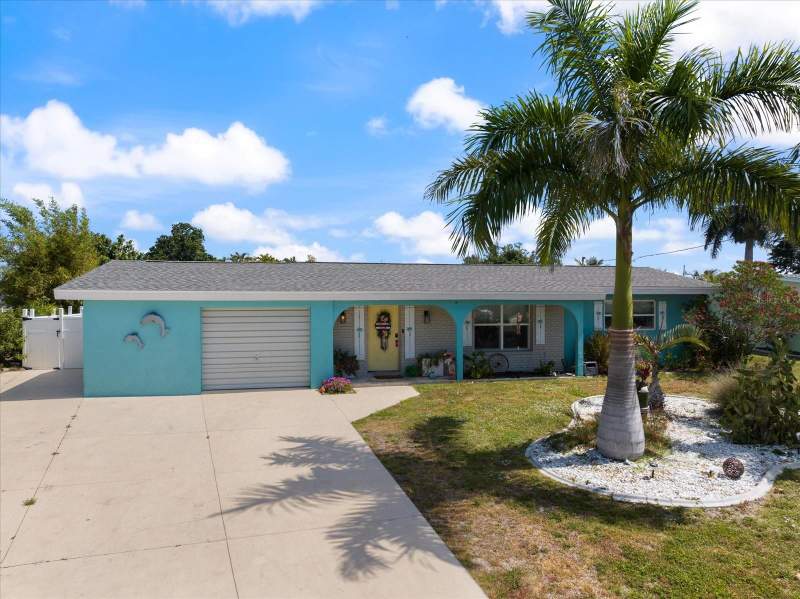 4 bedroom Single Family Residence at 168 Buckeye Avenue, Port Charlotte Sec 006, Port Charlotte — photo 4