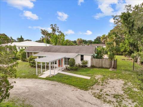 2404 Bispham Road, home for sale in Sarasota 34231