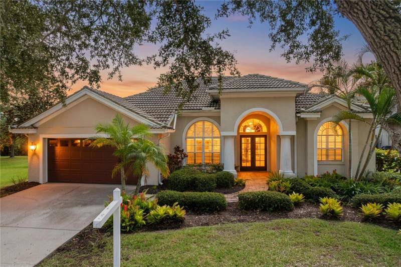 3 bedroom Single Family Residence at 1161 Marina Drive, Anclote Isles, Tarpon Springs — photo 2