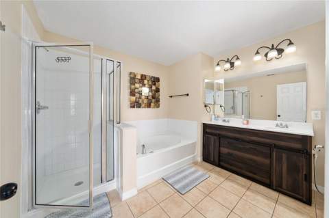 3008 Seaview Castle Drive, Kissimmee FL - photo 17 of 41