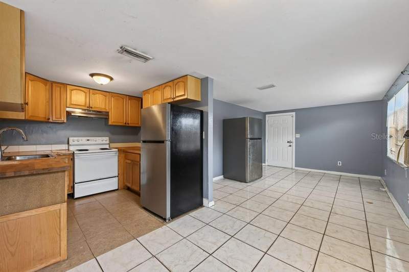 3 bedroom Single Family Residence at 5016 S 85th Street, Progress Village Unit 2, Tampa — photo 5