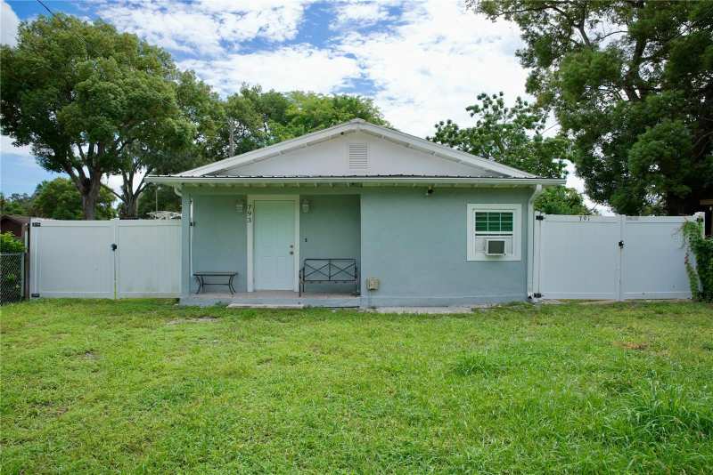 3 bedroom Single Family Residence at 793 Eldridge Street, Lake Barton Shores, Orlando — photo 1