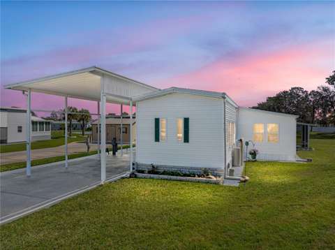 8925 Southshore Court, golf community for sale in Polk City