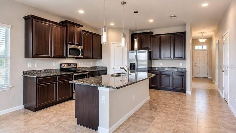 4 bedroom Single Family Residence at 9215 Mountain Magnolia Drive, Magnolia Park Southeast, Riverview — photo 5
