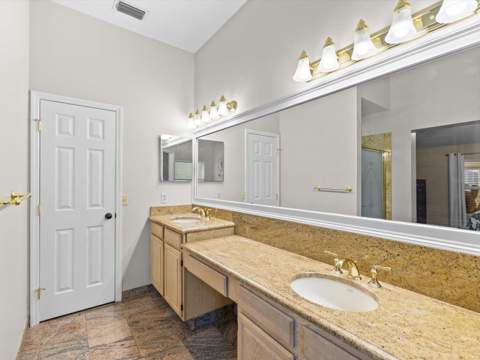 5416 Windbrush Drive, Tampa FL - photo 21 of 63