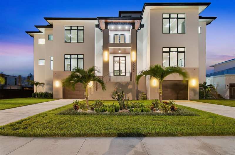 5 bedroom Single Family Residence at 5023 W Leona Street, Madsen Isles, Tampa — photo 1