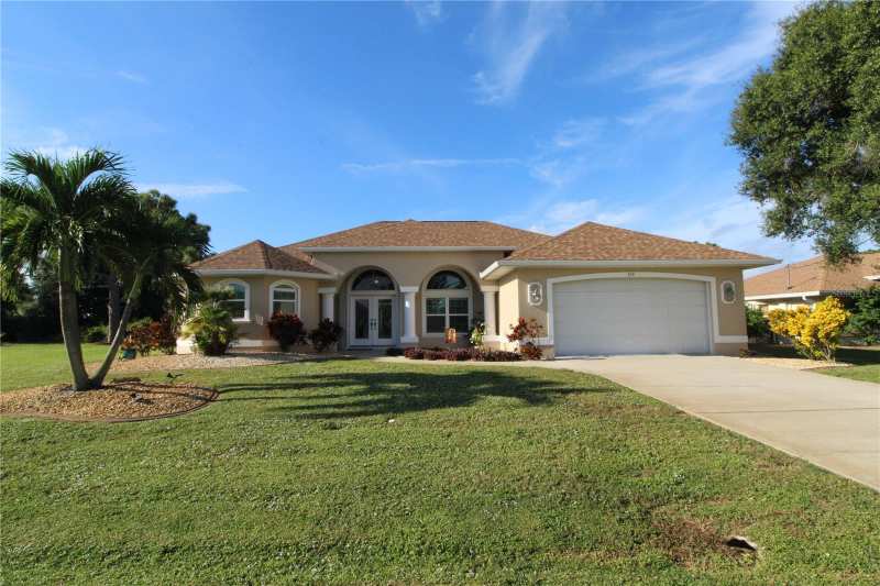 3 bedroom Single Family Residence at 614 Rotonda Circle, Rotonda West Broadmoor, Rotonda West — photo 1