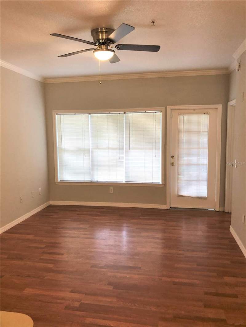 2 bedroom Condominium at 3725 Conroy Road #2113, Mosaic/Millenia, Orlando — photo 4