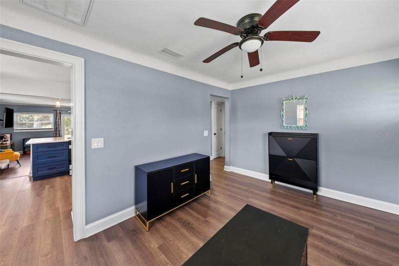 3 bedroom Single Family Residence at 824 61st Avenue, Edgemoor Estates, St Petersburg — photo 4