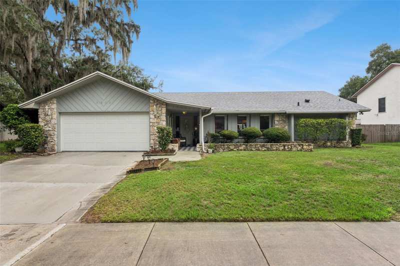 4 bedroom Single Family Residence at 4902 Briar Oaks Circle, Rosemont Sec 11, Orlando — photo 1