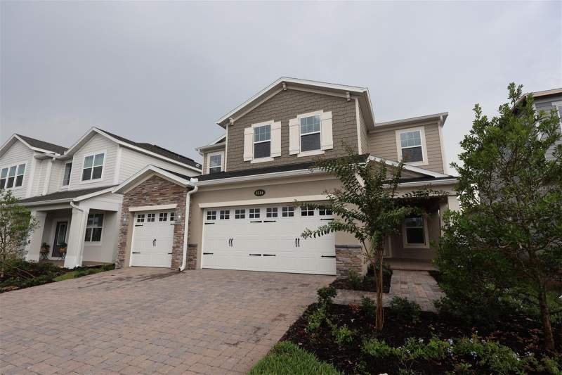 5 bedroom Single Family Residence at 1314 Hyde Street, Center Lake On The Park, St Cloud — photo 2