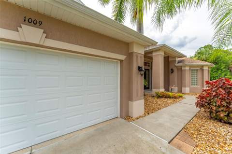 1009 Campbell Street, Port Charlotte FL - photo 10 of 67