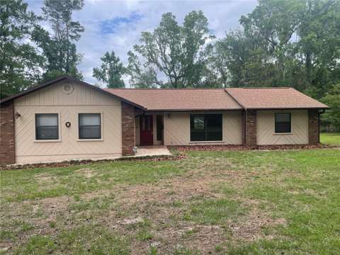 2421 NW 106Th Drive, home for sale in Gainesville 32606