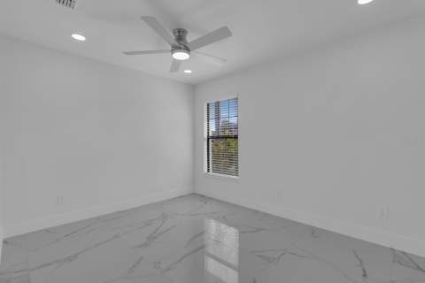 2322 Vincent Road, Orlando FL - photo 12 of 29