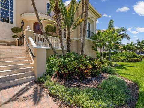 6224 Pasadena Point Boulevard, Gulfport FL - photo 6 of 6