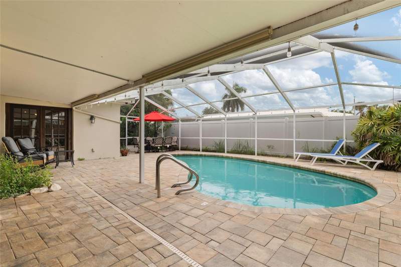3 bedroom Single Family Residence at 8404 Flagstone Drive, Bay Crest Park Unit 15, Tampa — photo 2