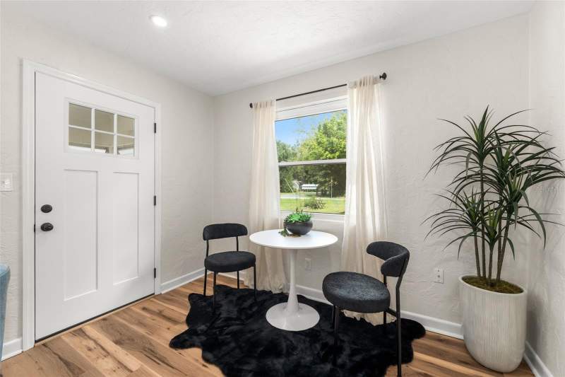 2 bedroom Single Family Residence at 807 NW 24th Avenue, Oak Park, Gainesville — photo 5