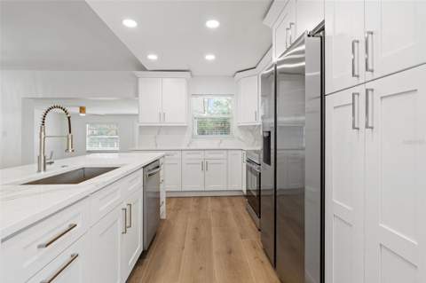 5811 Imperial Key, Tampa FL - photo 14 of 43