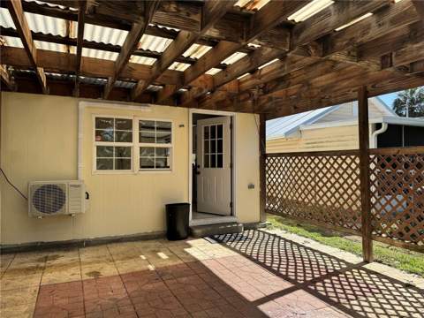 5647 19th Street, Zephyrhills FL - photo 7 of 9