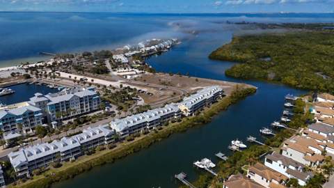 547 Bahia Beach Boulevard, Ruskin FL - photo 6 of 58