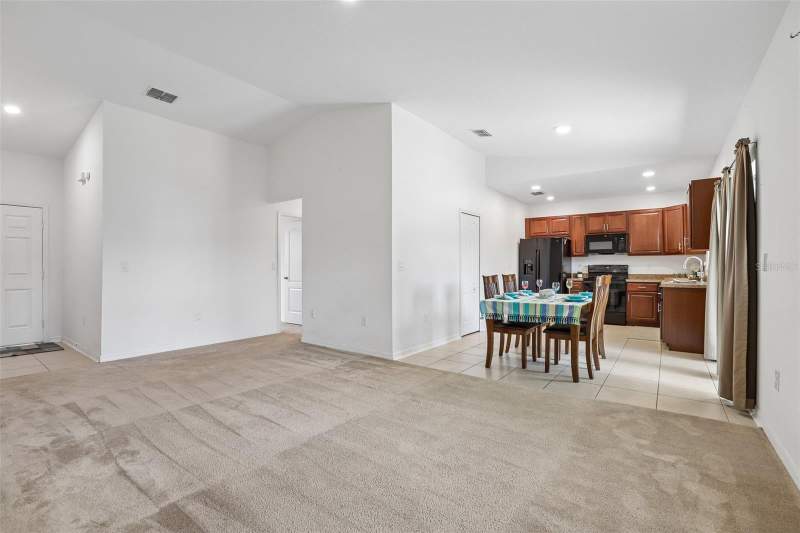 3 bedroom Single Family Residence at 7429 Mohawk Trail, Weeki Wachee Woodlands, Spring Hill — photo 3