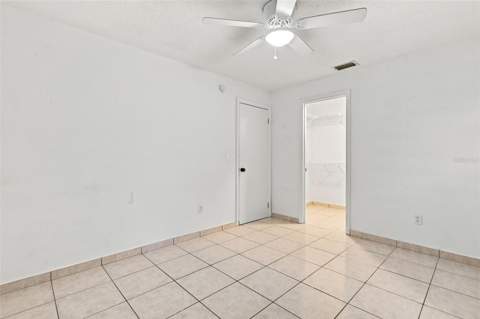 1098 E De Carlo Drive, Deltona FL - photo 16 of 49