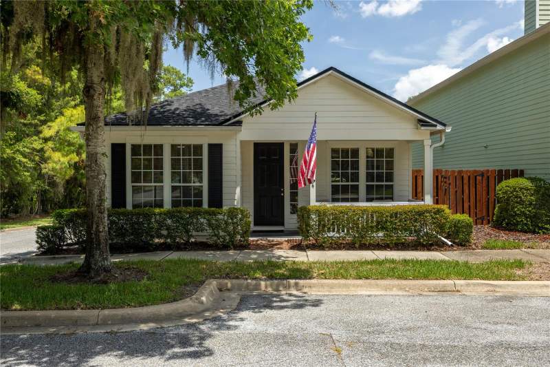 3 bedroom Single Family Residence at 11684 NW 18th Place, Charleston Park Ph 2 At Fletchers Mill, Gainesville — photo 2