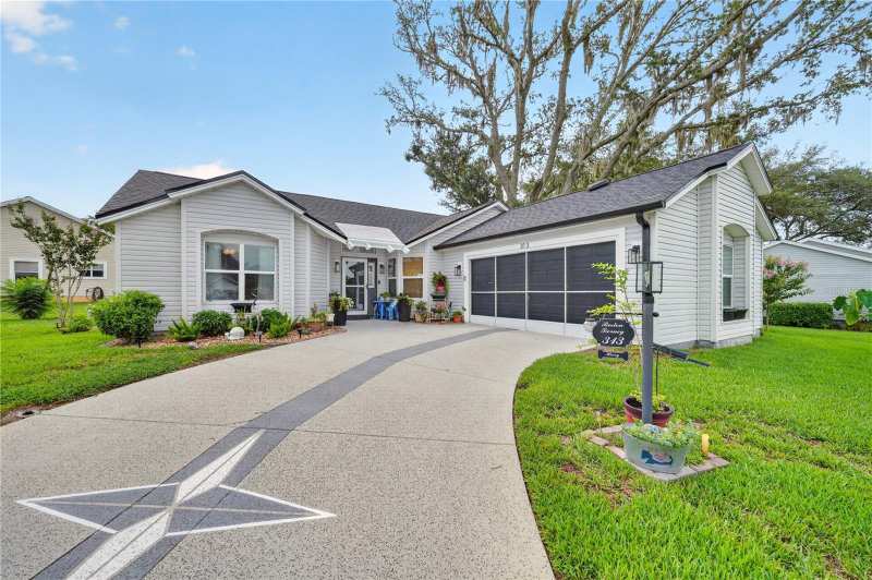 2 bedroom Single Family Residence at 313 Gonzales Place, Lady Lake Orange Blossom Gardens Unit 18, Lady Lake — photo 1