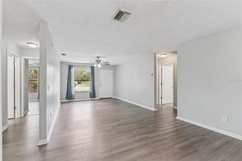 202 S Boston Avenue, Deland FL - photo 6 of 42