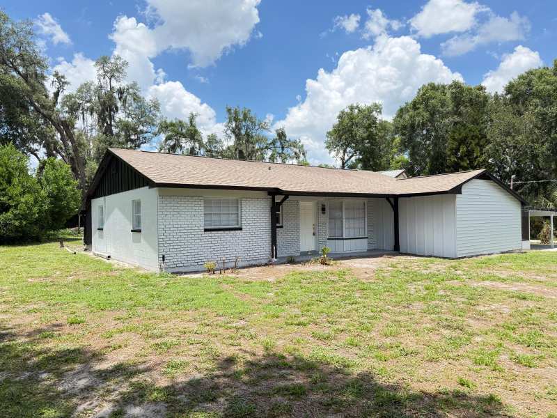 4 bedroom Single Family Residence at 6810 Oakdale Drive, Oak Dale Heights 1st Add, Tampa — photo 1