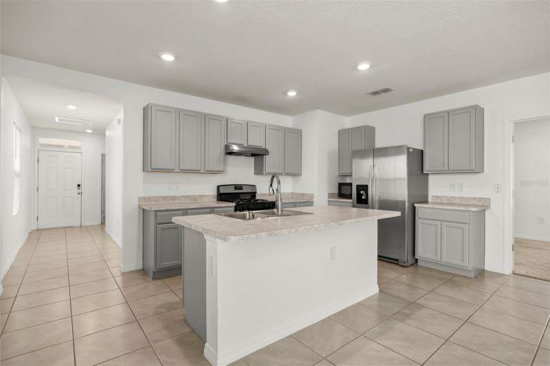 3 bedroom Single Family Residence at 3658 Caspian Street, Lake Denham Estates, Leesburg — photo 4