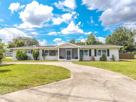 3510 Lakeview Drive, home for sale in Sebring 33870