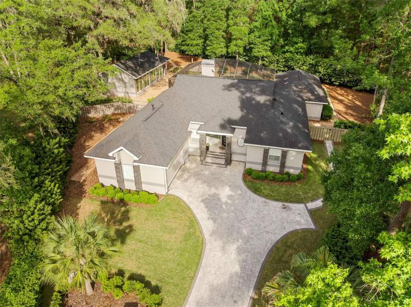 5 bedroom Single Family Residence at 8701 SW 46th Lane, Haile Plantation Unit 9 Ph I-B Rep, Gainesville — photo 2