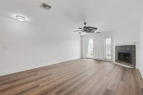269 Madeira Circle, St Petersburg FL - photo 6 of 6