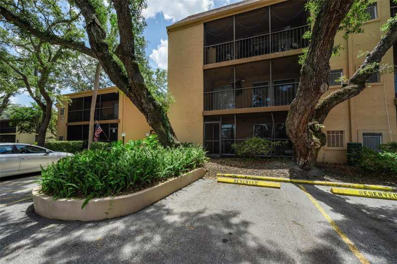 1 bedroom Condominium at 4411 Shady Terrace Lane #115, The Oaks Unit 1 A Condo, Tampa — photo 1