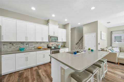 7605 S Kissimmee Street, Tampa FL - photo 10 of 51