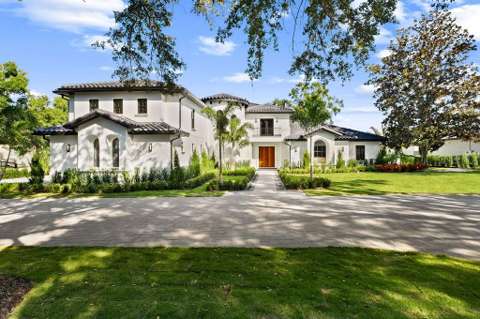 9725 Chestnut Ridge Drive, waterfront for sale in Windermere