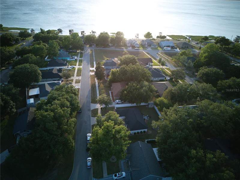 3 bedroom Single Family Residence at 408 Raymond Street, Minneola Sunset Shores Sub, Minneola — photo 4