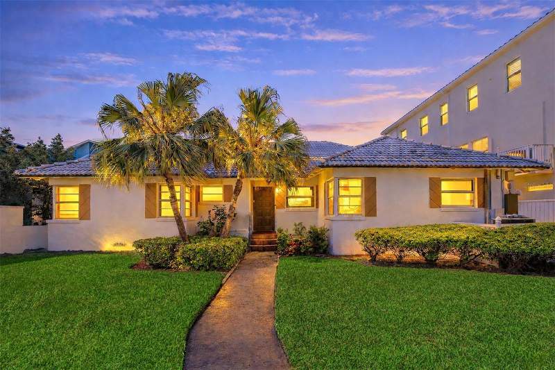 3 bedroom Single Family Residence at 18206 Sunset Boulevard, Surfside Sub 2, Redington Shores — photo 5