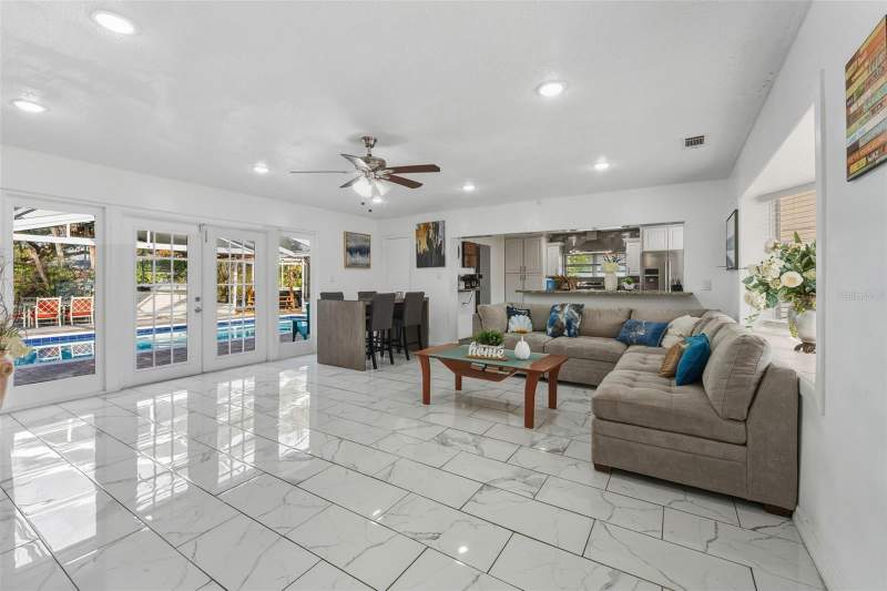 3 bedroom Single Family Residence at 5017 Stolls Avenue, Bay Crest Park Unit 01, Tampa — photo 5
