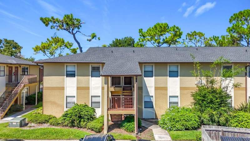 2 bedroom Condominium at 10199 Sailwinds Boulevard #201, Bella Vista On Lake, Largo — photo 2
