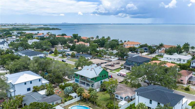5 bedroom Single Family Residence at 3606 S Belcher Drive, Bel Mar Shores Rev, Tampa — photo 5