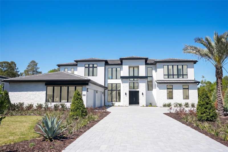 6 bedroom Single Family Residence at 16000 Pendio Drive, Bella Collina Sub, Bella Collina — photo 1