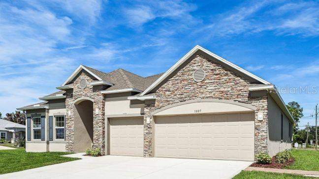 4 bedroom Single Family Residence at 12899 Florida Avenue, Stillwater Cove, Astatula — photo 2